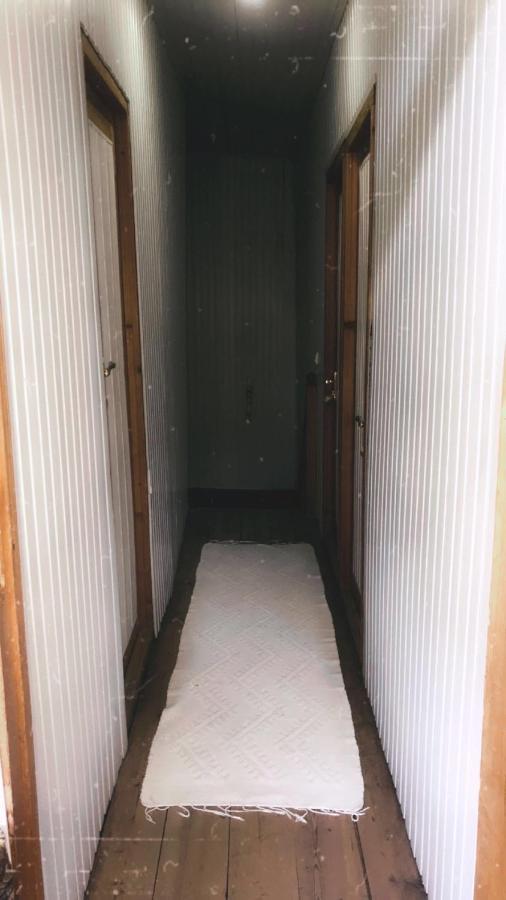Guesthouse Greenside Borjomi Bagian luar foto