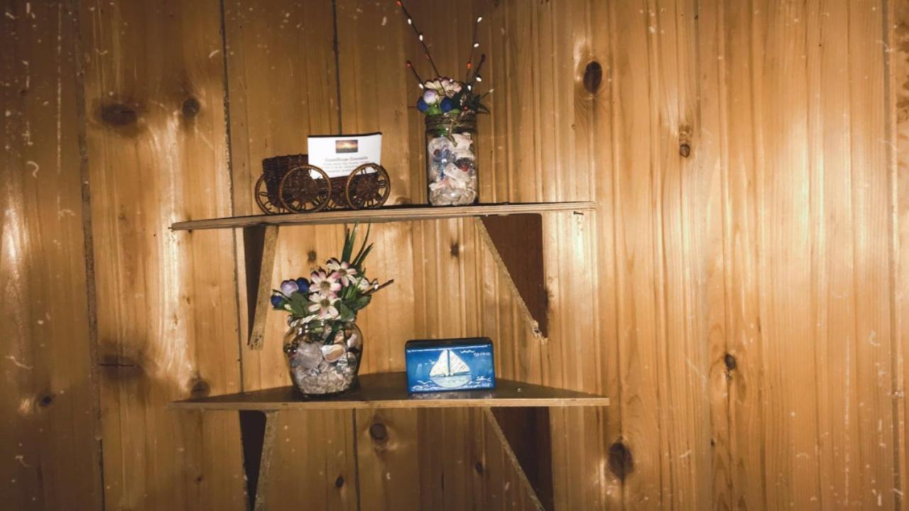 Guesthouse Greenside Borjomi Bagian luar foto