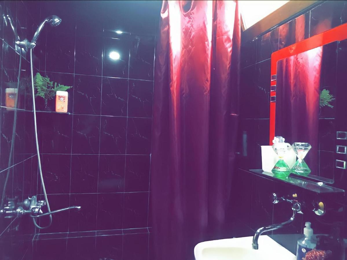 Guesthouse Greenside Borjomi Bagian luar foto